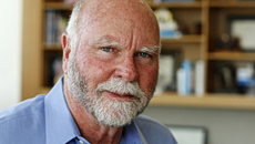 Πέθανε ο Κρεγκ Βέντερ, ο επιστήμονας που διάβασε πρώτος το ανθρώπινο γονιδίωμα