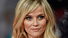 Η στάση της Ρις Γουίδερσπουν απέναντι στο AI εγείρει ερωτήματα