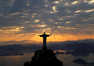 Ποιες άλλες θρησκείες μιλούν για τον Χριστό και ως τι τον αναγνωρίζουν;