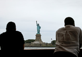 Το φάντασμα της «ανοκρατίας» – Οι ΗΠΑ αντιμετωπίζουν μια κρίση που κάποτε διαγνώστηκε σε άλλους