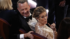 Ρίτα Γουίλσον: Οι δύο χάρες που ζήτησε από τον Τομ Χανκς όταν διαγνώστηκε με καρκίνο του μαστού