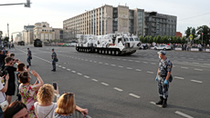 Ρωσία: Χωρίς τεθωρακισμένα και πυραύλους η φετινή παρέλαση για την Ημέρα της Νίκης – Φόβος για ουκρανική επίθεση