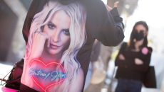 Μπρίτνεϊ Σπίαρς: Οικειοθελής εισαγωγή σε κέντρο θεραπείας