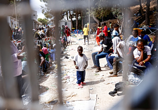 Οι αυστηρότεροι έλεγχοι της ΕΕ δεν θα περιορίσουν τις μεταναστευτικές ροές από την Αφρική, σύμφωνα με έρευνα