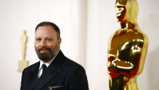 Οι σταρ του Χόλιγουντ τα βάζουν με τη συγχώνευση Paramount-Warner