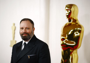 Οι σταρ του Χόλιγουντ τα βάζουν με τη συγχώνευση Paramount-Warner