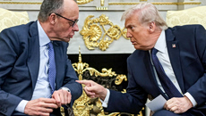 Ο Τραμπ τιμωρεί τη Γερμανία του Μερτς – Οι ΗΠΑ εξετάζουν τη μείωση των στρατευμάτων τους στη χώρα