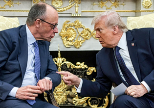 Ο Τραμπ τιμωρεί τη Γερμανία του Μερτς – Οι ΗΠΑ εξετάζουν τη μείωση των στρατευμάτων τους στη χώρα