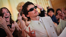 «Στην υγειά σου, Τίμι!» – Η Βασιλική Όπερα του Λονδίνου ευχαριστεί τον Σαλαμέ για την αλαζονεία του