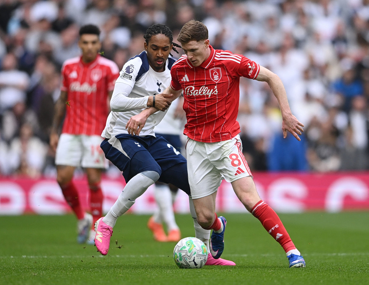 Το BBC αποθεώνει τον Έλιοτ Άντερσον