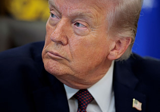 Τραμπ σε Ιράν: Ανοίξτε τα Στενά του Ορμούζ, αλλιώς θα ζήσετε στην κόλαση