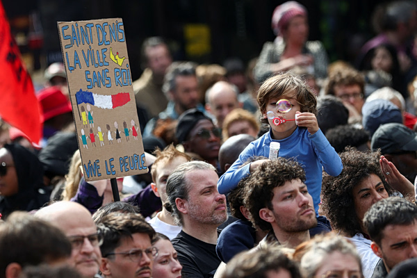 Το «πείραμα» του Σεν Ντενί – Ένα πολιτικό «εργαστήριο» για την Αριστερά στη Γαλλία