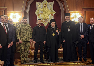 Ο Οικουμενικός Πατριάρχης Βαρθολομαίος και ο Βολοντίμιρ Ζελένσκι συναντήθηκαν στην Κωνσταντινούπολη