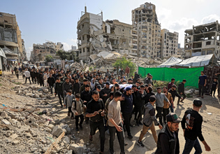 Οι επιθέσεις στη Γάζα συνεχίζουν: Τουλάχιστον 10 νεκροί σε ισραηλινή αεροπορική επιδρομή κοντά σε σχολείο