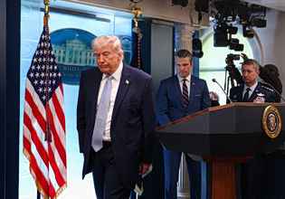 Γιατί ο πόλεμος του Τραμπ στη Μέση Ανατολή αποκαλύπτει την κατάρρευση της στρατηγικής του