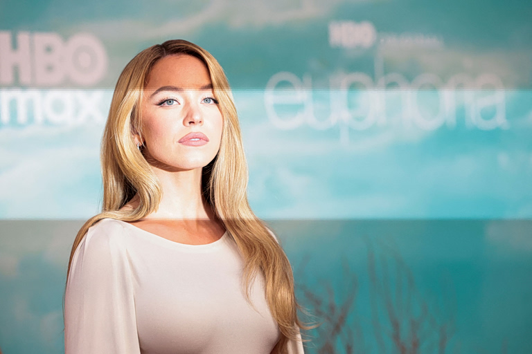 Η Σίντνεϊ Σουίνι «έφαγε πόρτα» στην ταινία Ο Διάβολος Φοράει Prada 2