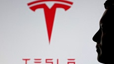 Ο Μασκ τάσσεται κατά της φοροαποφυγής, όμως η Tesla πληρώνει μηδενικό φόρο στις ΗΠΑ