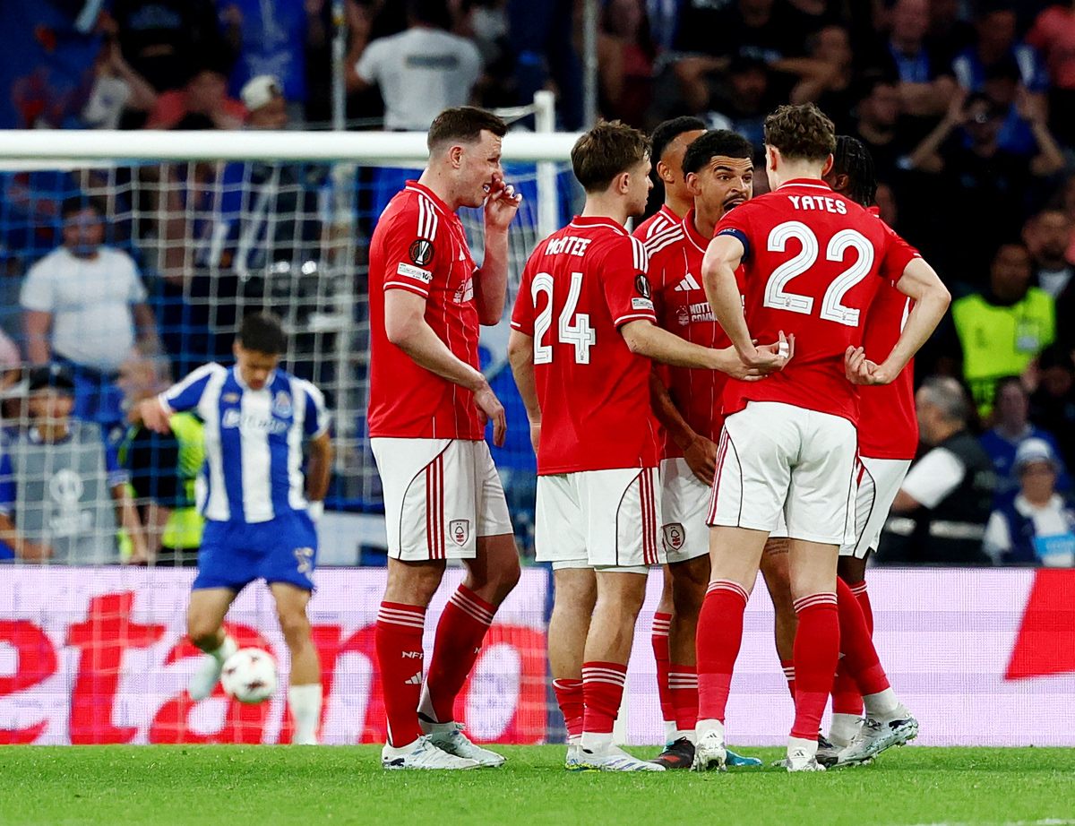 Πόρτο – Νότιγχαμ Φόρεστ 1-1: Μεγάλο βήμα πρόκρισης των reds (vid)