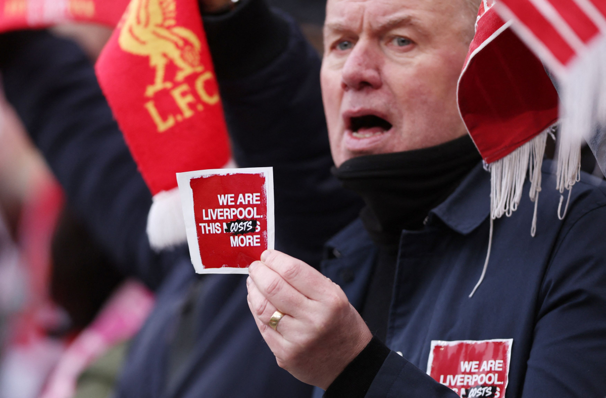 Χαμός στο Άνφιλντ για τις αυξήσεις στις τιμές των εισιτηρίων