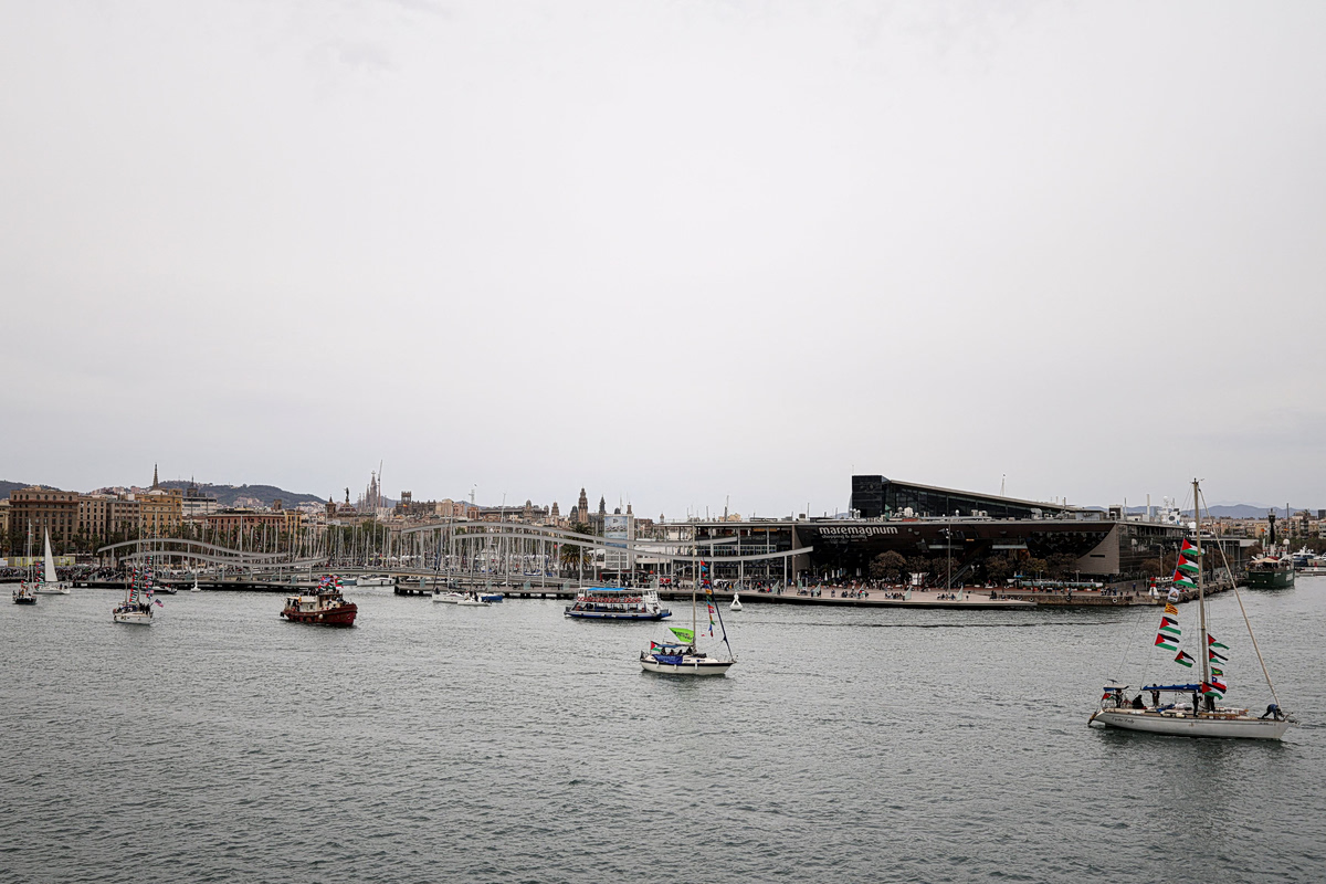 Το Ισραήλ αναχαιτίζει στολίσκο που κατευθύνεται στη Γάζα, ανοιχτά της Κρήτης