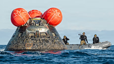 Μέσα στην πυρόσφαιρα – Τι είδαν οι αστροναύτες του Artemis καθώς έπεφταν σαν μετέωρο στη Γη