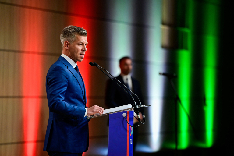 Νέα Αριστερά: Η πτώση του Όρμπαν δεν αρκεί – Δεν συνιστά προοδευτική στροφή η νίκη Μάγιαρ