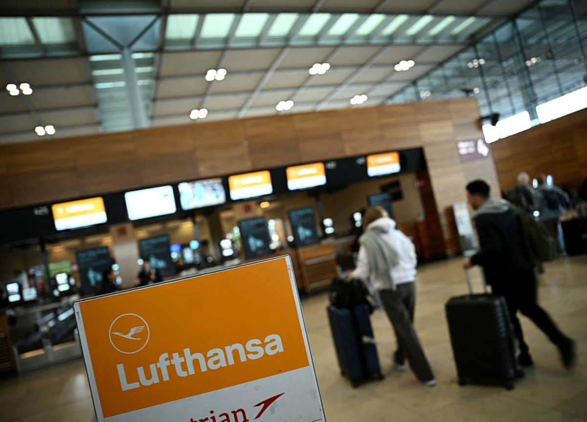 Η Lufthansa θα ακυρώσει 20.000 πτήσεις μικρών αποστάσεων για εξοικονόμηση καυσίμων