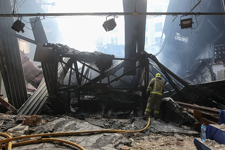 Η Ρωσία εκτόξευσε πάνω από 300 drones και πυραύλους προς την Ουκρανία κατά τη διάρκεια της νύχτας