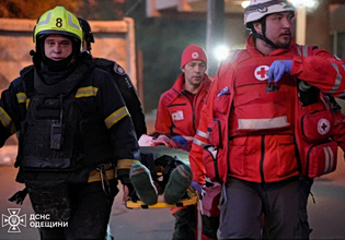 Ουκρανία: Δέκα τραυματίες και πλήγματα σε υποδομές στην Οδησσό από επίθεση ρωσικών drones