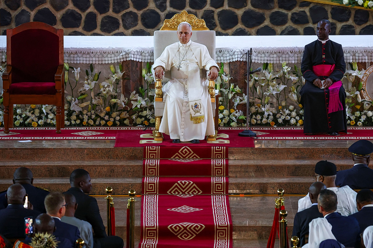 Καμερούν: Ο Πάπας Λέων καταγγέλλει έναν κόσμο που «ρημάζεται από τυράννους»