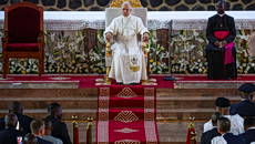 Καμερούν: Ο Πάπας Λέων καταγγέλλει έναν κόσμο που «ρημάζεται από τυράννους»