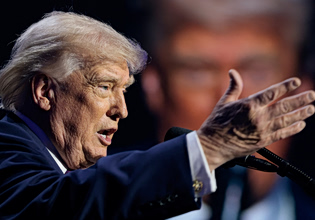 Ο Τραμπ απειλεί με νέες επιθέσεις στο Ιράν αν δεν επιτευχθεί συμφωνία