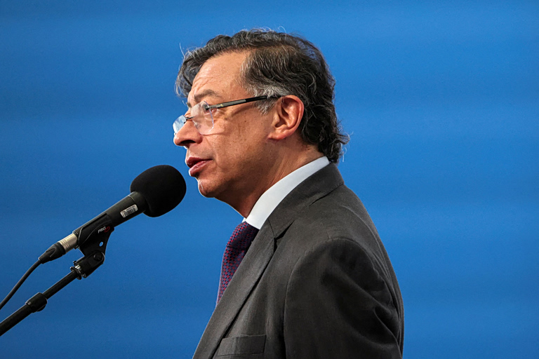 Ο πρόεδρος της Κολομβίας Πέτρο θα μηνύσει αυτόν του Εκουαδόρ Νομπόα για συκοφαντική δυσφήμιση