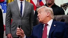 Στο Ισλαμαμπάντ κατευθύνεται ο Βανς – «Κανείς δεν παίζει παιχνίδια τώρα, σήμερα η συμφωνία» λέει ο Τραμπ