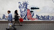 Ιράν: Δεν έχουμε αποφασίσει αν θα στείλουμε αντιπροσωπεία στο Ισλαμαμπάντ – Κυρώσεις στην Τεχεράνη από ΕΕ λόγω Ορμούζ