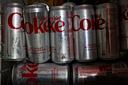 Πώς ο πόλεμος «μπλόκαρε» τα κουτάκια της Diet Coke στην Ινδία