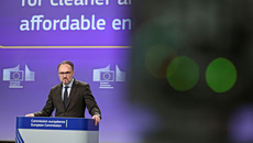 ΕΕ: Σχεδιάζει «προσωρινή» μείωση φόρων στην ηλεκτρική ενέργεια για να προστατεύσει τα νοικοκυριά