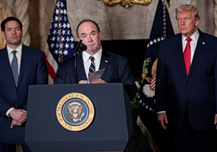 Απολύθηκε ο υπουργός Ναυτικού των ΗΠΑ μετά από σύγκρουση με τον υπουργό Άμυνας