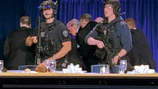 ΗΠΑ: «Οι πυροβολισμοί ήταν τόσο δυνατοί»: Ο τρόμος στο δείπνο Τραμπ και τα ερωτήματα για τα κενά ασφαλείας