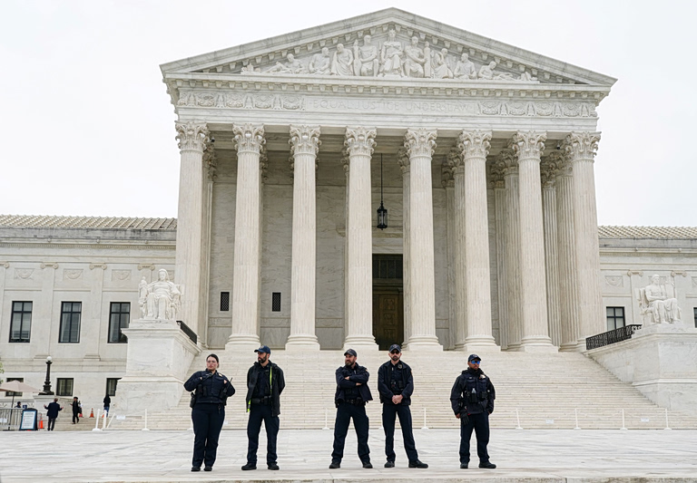 ΗΠΑ: Το Ανώτατο Δικαστήριο τροποποιεί τους εκλογικούς κανόνες - Περιορίζει τα δικαιώματα ψήφου των μειονοτήτων