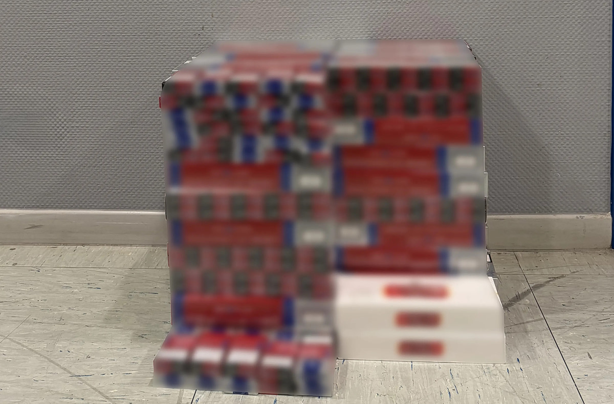 Τρεις συλλήψεις για λαθραία τσιγάρα στο αεροδρόμιο «Ελ. Βενιζέλος»