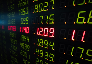 Ο Λευκός Οίκος προειδοποιεί το προσωπικό του να μην στοιχηματίζει για τον πόλεμο με το Ιράν