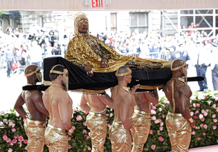 Ο Μπίλι Πόρτερ έχει να λάβει πρόσκληση για το Met Gala από το 2019