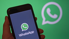 H EE απαιτεί από το WhatsApp να επιτρέψει chatbot άλλων εταιρειών