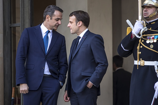 Στην Αθήνα στις 24 και 25 Απριλίου ο Μακρόν – Νέα αμυντική συμφωνία Ελλάδας – Γαλλίας