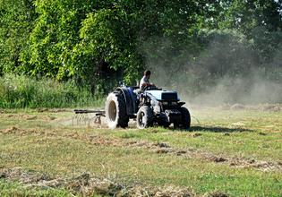 Θλίψη στη Μεσαρά: Δύο νεκροί από ανατροπές τρακτέρ μέσα σε λίγη ώρα