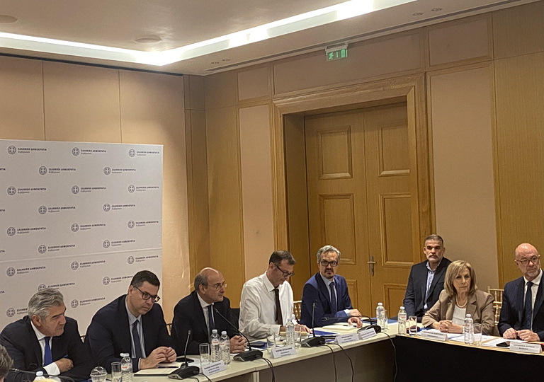 Περιφερειάρχης ζητάει να ενισχυθούν τα περιφερειακά επιχειρησιακά προγράμματα