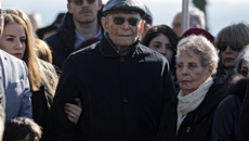 Θεσσαλονίκη: Σε κλίμα συγκίνησης το τελευταίο αντίο στον επιζώντα του Άουσβιτς, Χάιντς Κούνιο