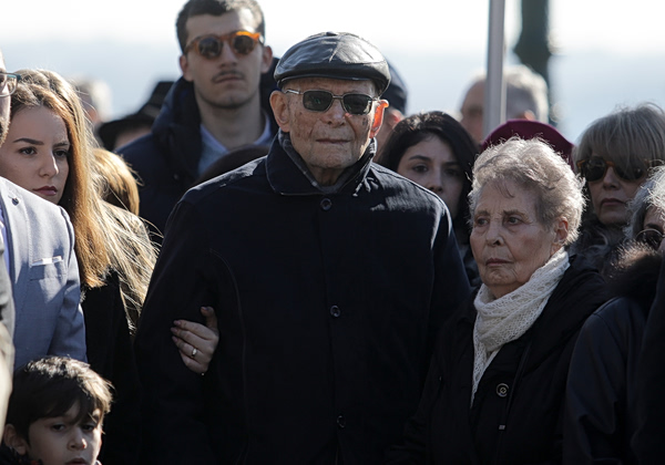 Θεσσαλονίκη: Σε κλίμα συγκίνησης το τελευταίο αντίο στον επιζώντα του Άουσβιτς, Χάιντς Κούνιο