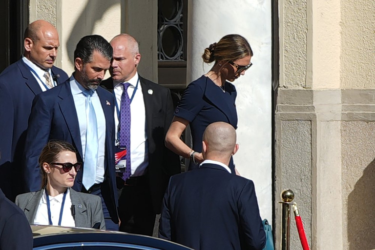 Στη Βοσνία-Ερζεγοβίνη ο Ντόναλντ Τραμπ Τζούνιορ – «Η ελπίδα βρίσκεται στην ανατολική Ευρώπη»